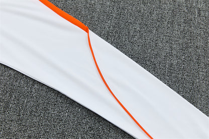 26 27 Netherlands Tracksuit 1