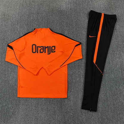 26 27 Netherlands Tracksuit 2