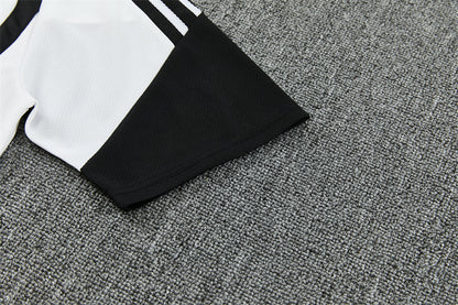 2627 Liverpool short sleeve Training Kit