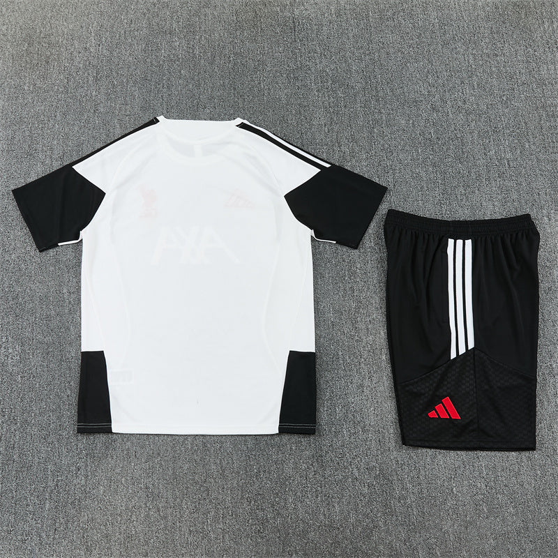 2627 Liverpool short sleeve Training Kit