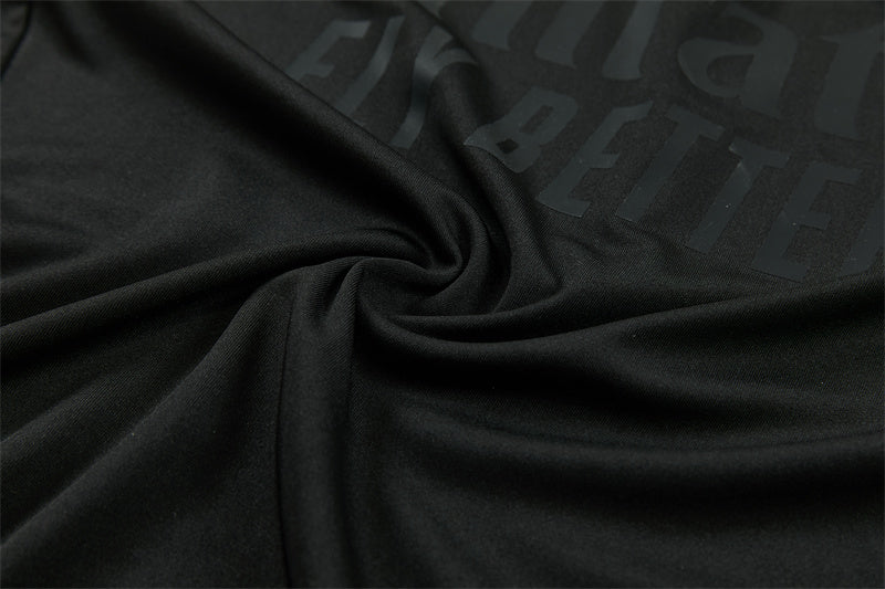 26 27 Arsenal Tracksuit 2