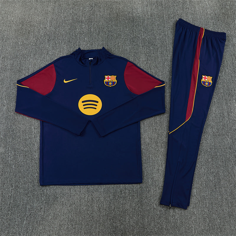 26 27 Barcelona Tracksuit 6