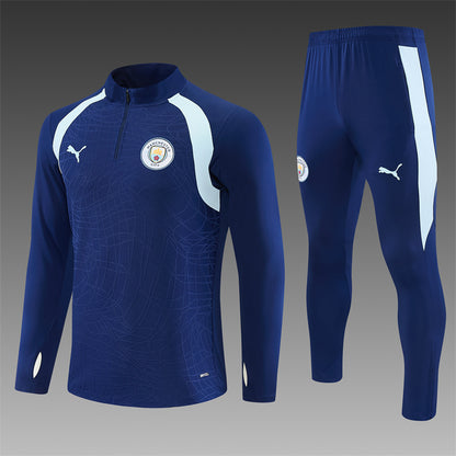 26 27 Manchester City Tracksuit