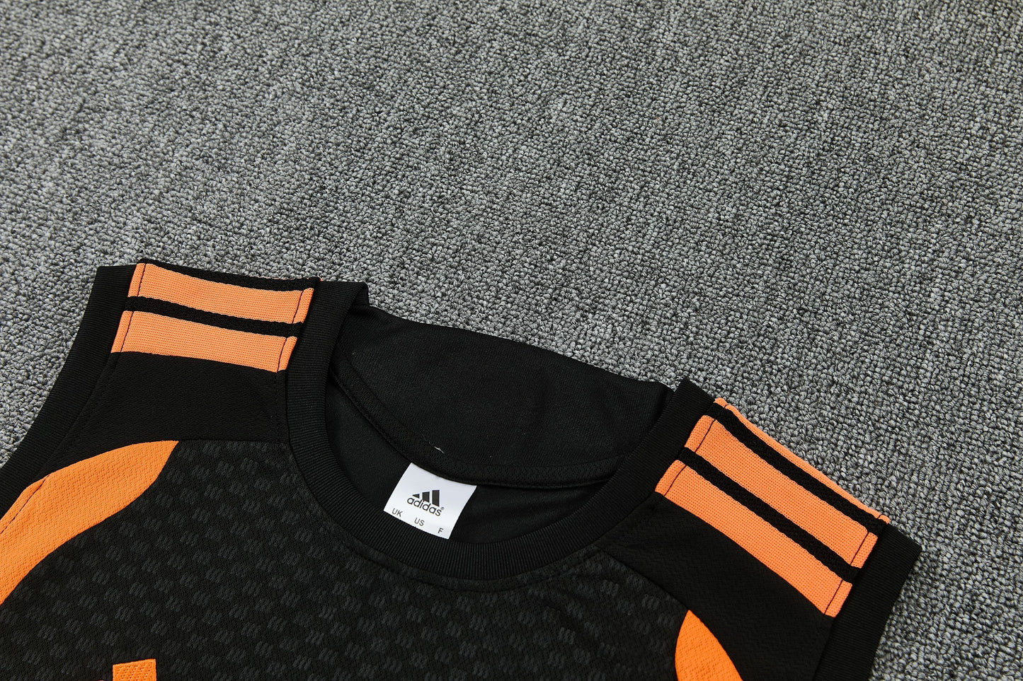 Arsenal 2627 Sleeveless Training Kit 3
