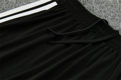 26 27 Liverpool Tracksuit 4
