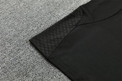 26 27   Manchester United Tracksuit 1
