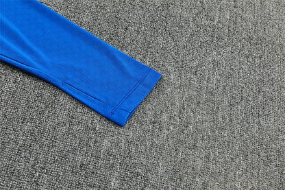 26 27 Lyon Tracksuit