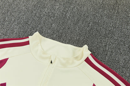 26 27 Real Madrid Tracksuit 10