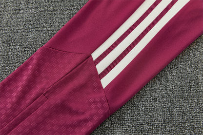 26 27 Real Madrid Tracksuit 10