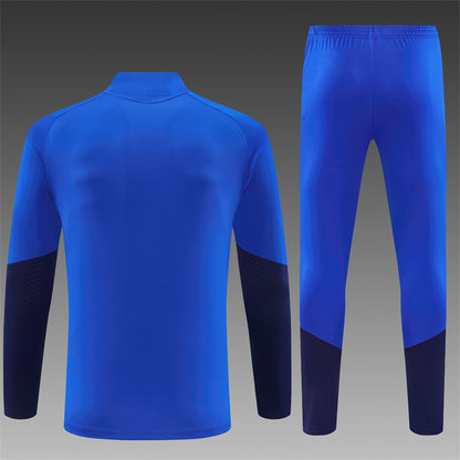 26 27 Manchester United Tracksuit