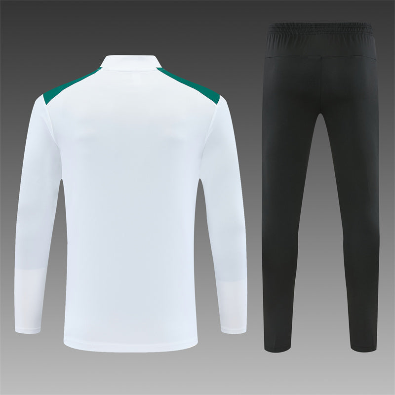 26 27 Feyenoord Tracksuit