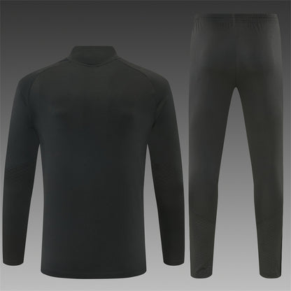 26 27 Liverpool Tracksuit