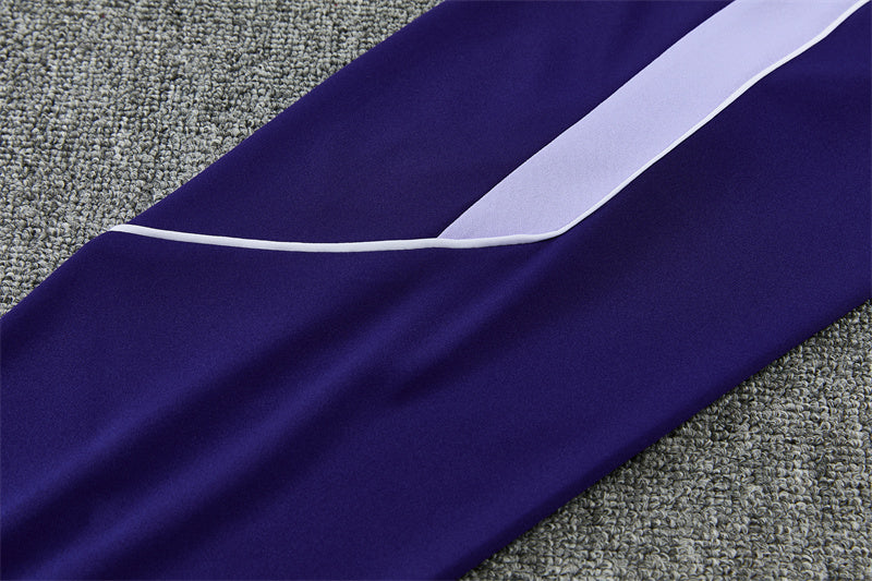 26 27 Korea Tracksuit