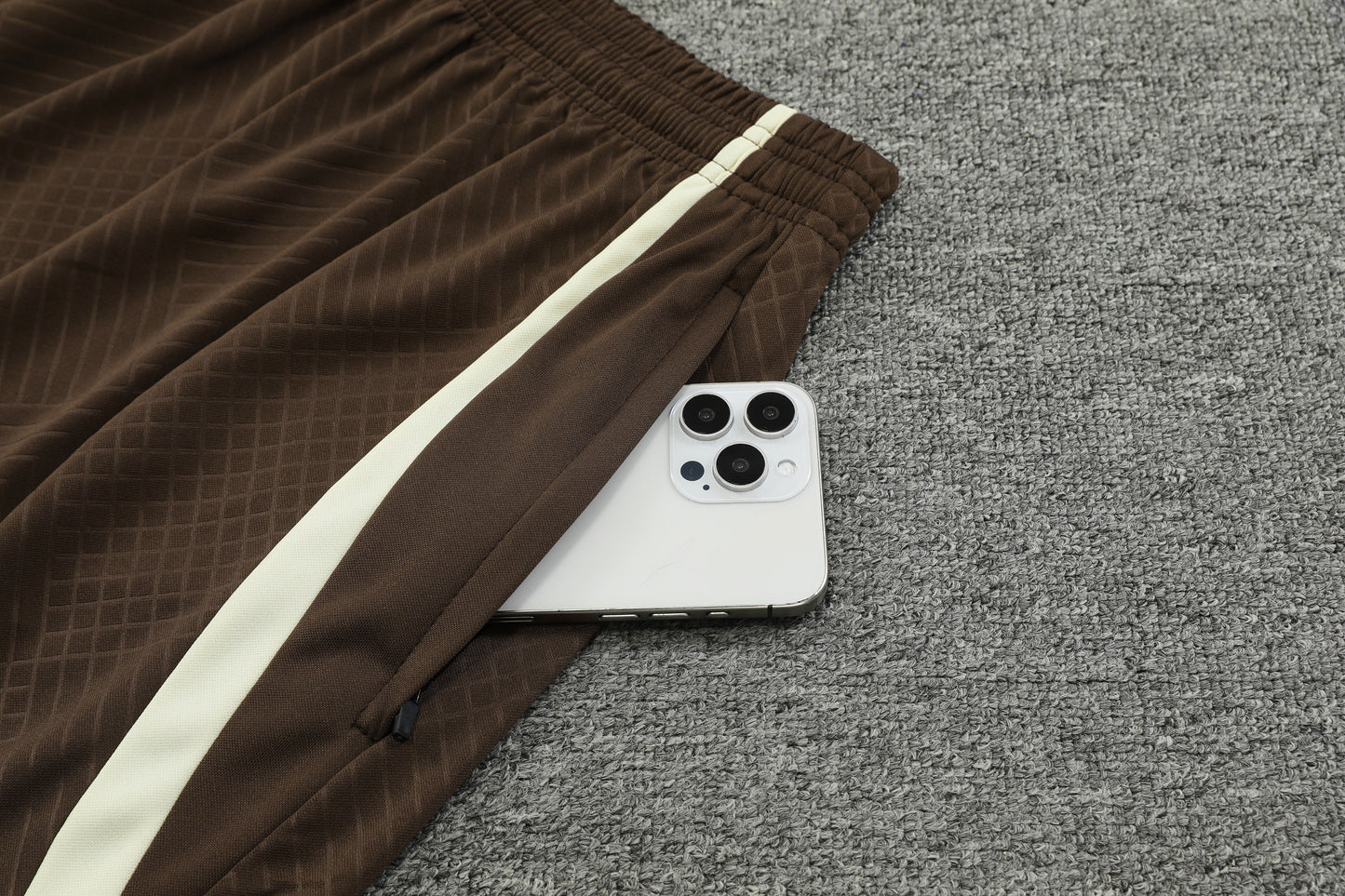 Corinthians Sleeveless Training Kit - Coffee/Cream