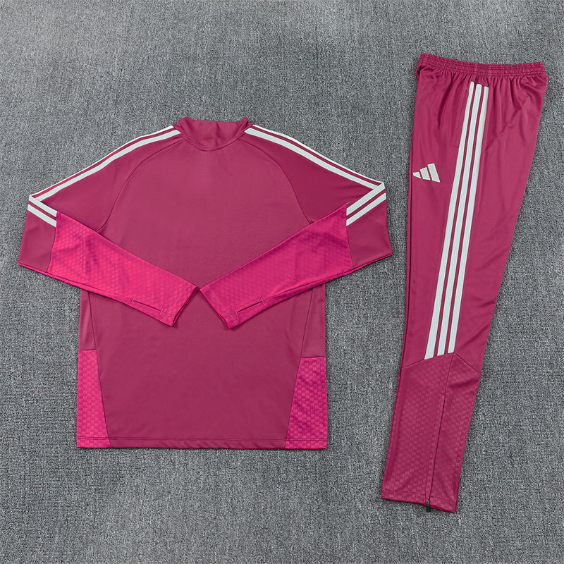 26 27 Real Madrid Tracksuit 9