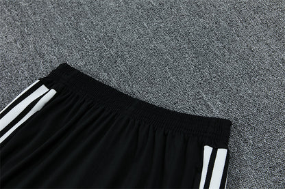 26 27 Liverpool Tracksuit