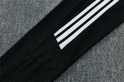 26 27 Liverpool Tracksuit