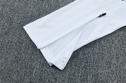 26 27 Juventus Tracksuit 2