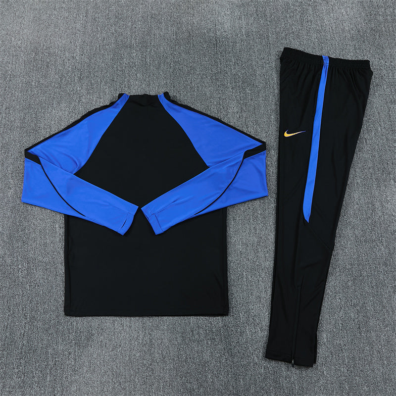 26 27 Inter Milan Tracksuit 2