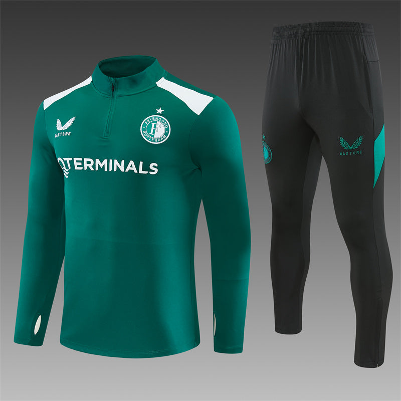26 27 Feyenoord Tracksuit