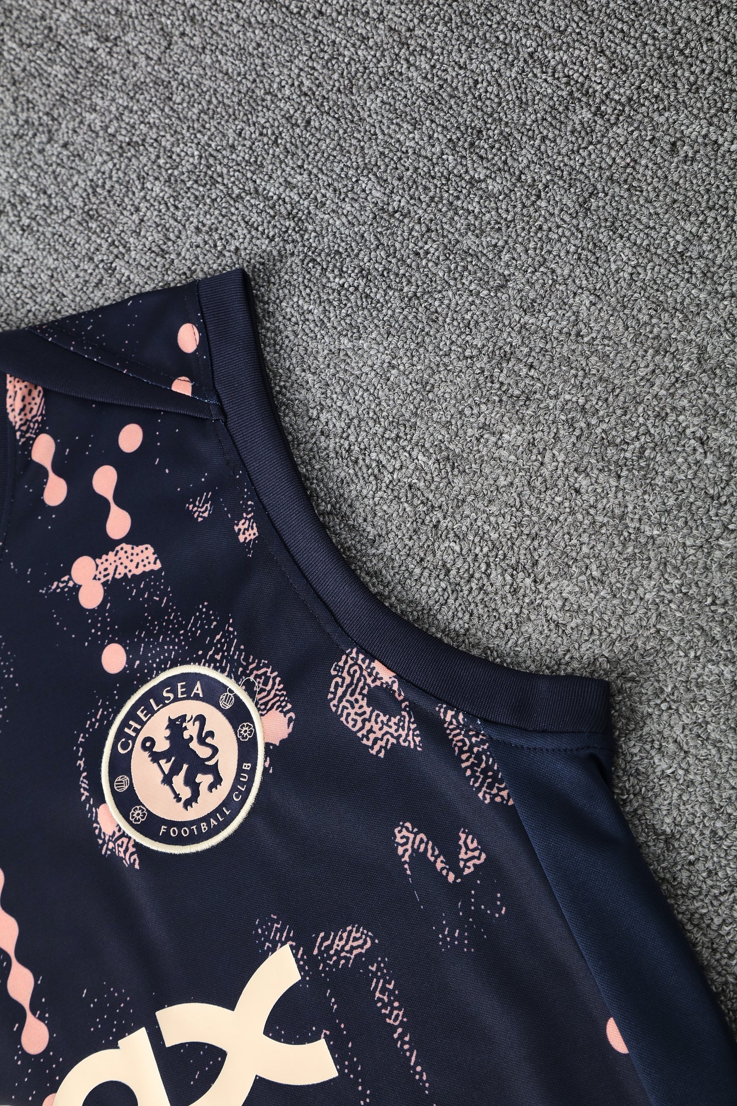 Chelsea Sleeveless Training Kit color of flowers