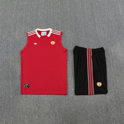Manchester United  Sleeveless Training Kit Red stripes