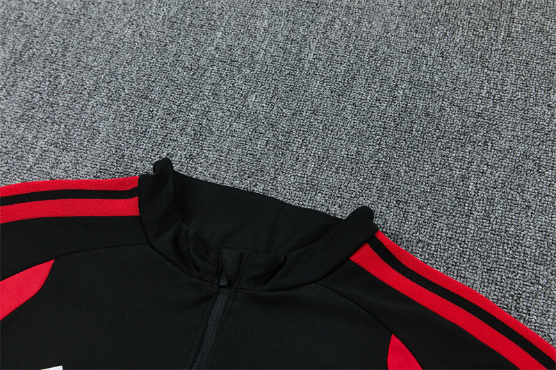26 27 Manchester United Tracksuit