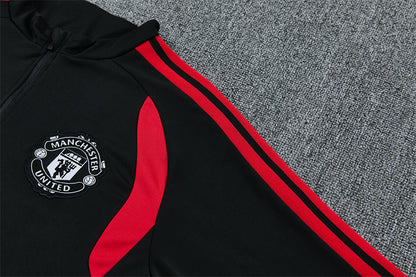 26 27 Manchester United Tracksuit