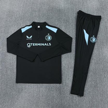 26 27 Feyenoord Tracksuit