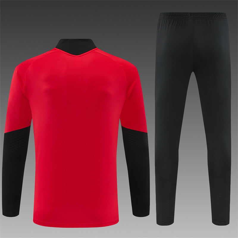 26 27 Ajax Tracksuit 1