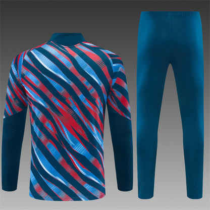 26 27 Arsenal Tracksuit