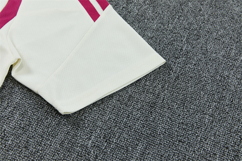 2627   Real Madrid short sleeve Training Kit