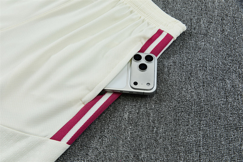 2627   Real Madrid short sleeve Training Kit