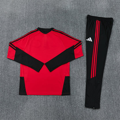26 27 Ajax Tracksuit 1