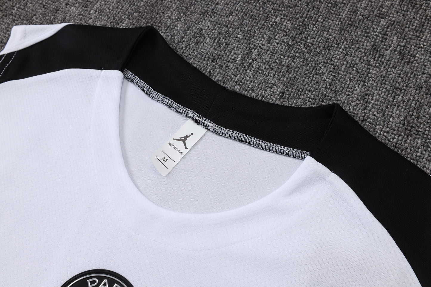 Paris 2627 Sleeveless Training Kit 1