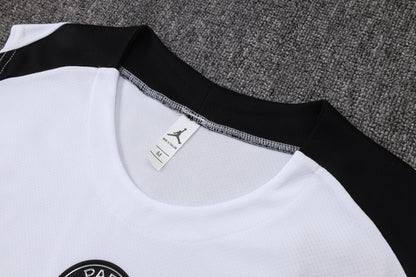 Paris 2627 Sleeveless Training Kit 1