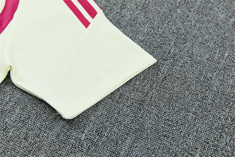 2627   Real Madrid short sleeve Training Kit