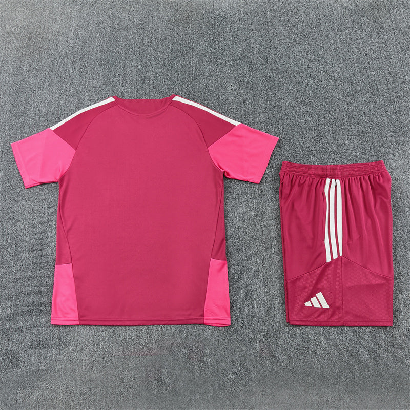 2627   Real Madrid short sleeve Training Kit