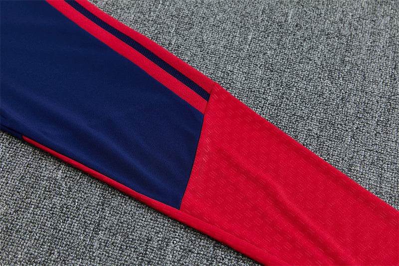 26 27 Arsenal Tracksuit 2