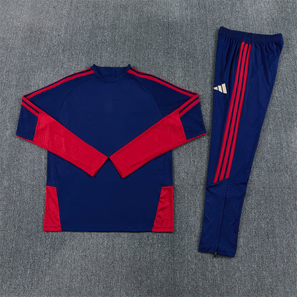 26 27 Arsenal Tracksuit 2