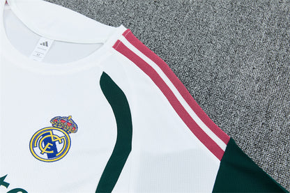 2627   Real Madrid short sleeve Training Kit
