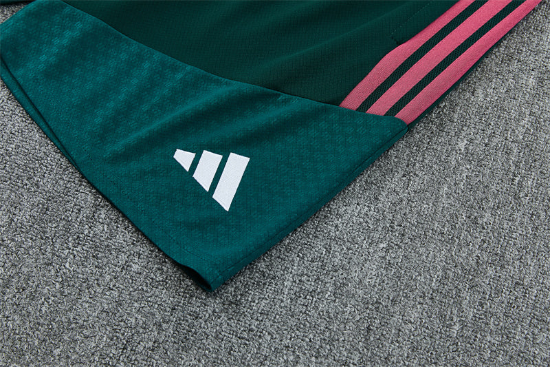 2627   Real Madrid short sleeve Training Kit
