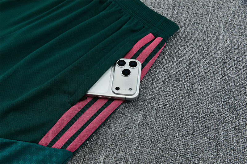 2627   Real Madrid short sleeve Training Kit