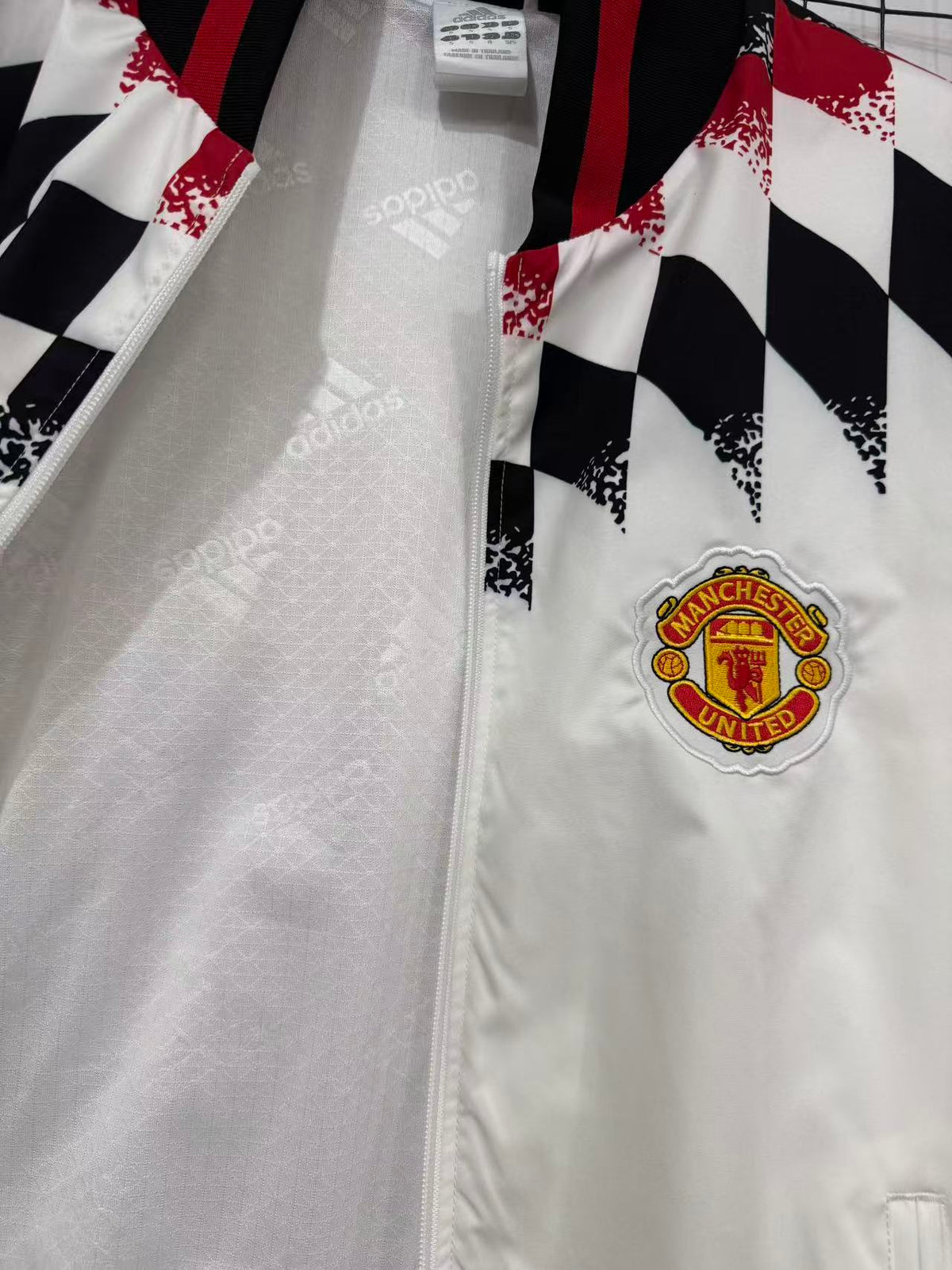 Manchester United  Windbreaker