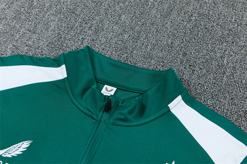 26 27 Feyenoord Tracksuit