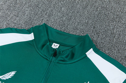 26 27 Feyenoord Tracksuit