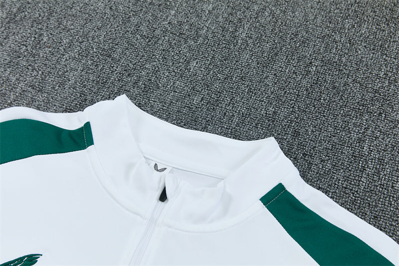 26 27 Feyenoord Tracksuit