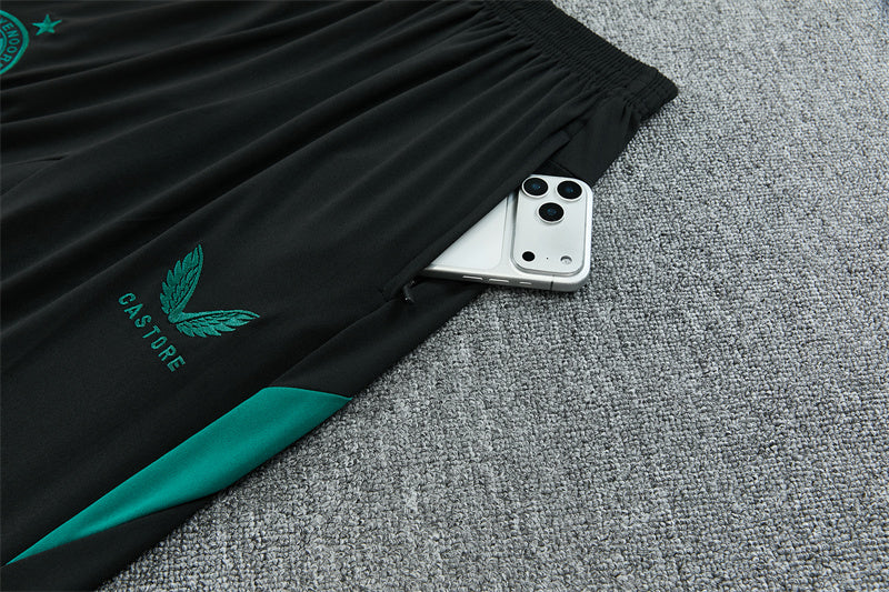 26 27 Feyenoord Tracksuit