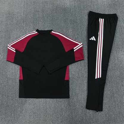 26 27 Arsenal Tracksuit