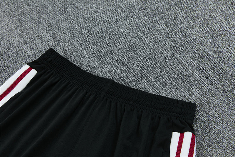 26 27 Arsenal Tracksuit